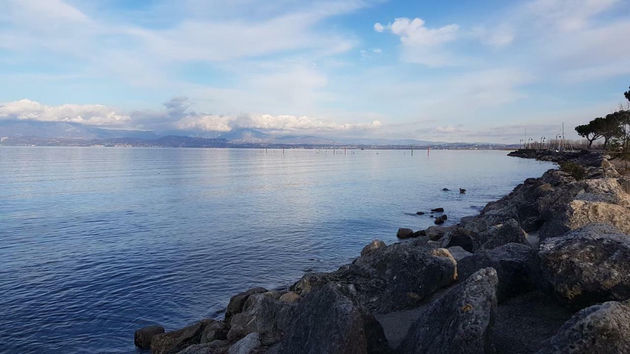 Villa Villacolle Sirmione Kültér fotó