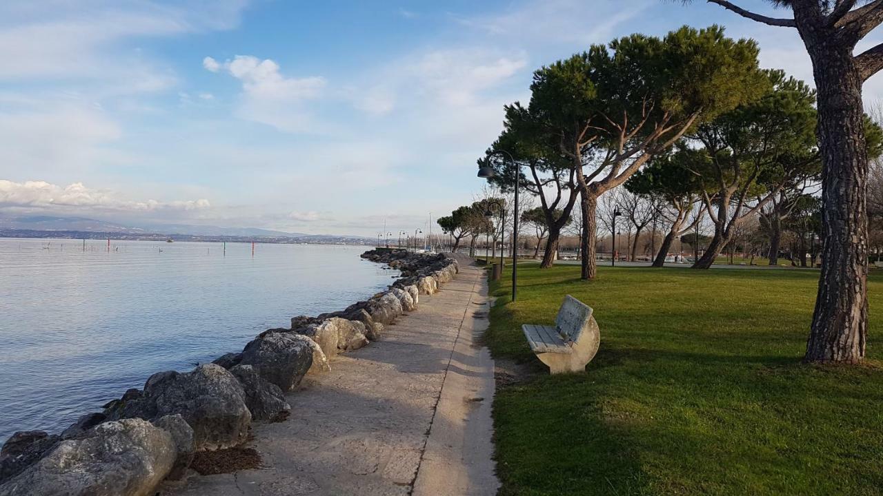 Villa Villacolle Sirmione Kültér fotó